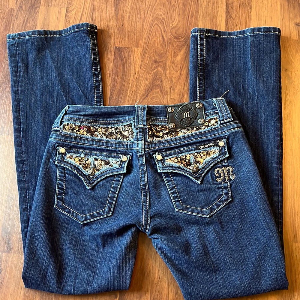 EUC Miss Me boot cut jeans